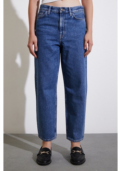 Yüksek Bel Mom Jean Mavi modelleri