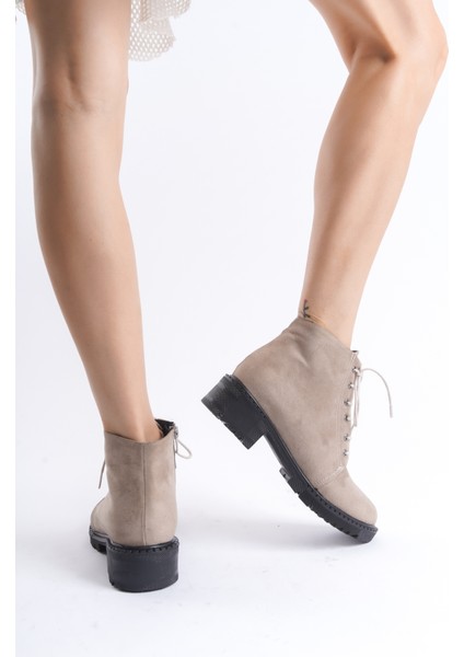 Kadın Rosa Bağcıklı Su Geçirmez Bot modelleri