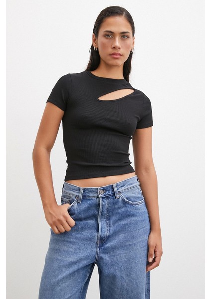 Önü Açık Bluz Siyah modelleri