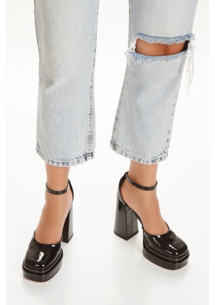 Platform Taban Yüksek Topuklu Bilekten Bantlı Rugan Kadın Ayakkabı fırsatları
