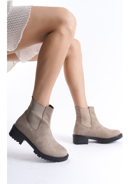 Kadın Marta Lastikli Su Geçirmez Bot fırsatları