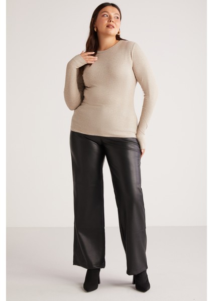 Ainobb Kadın Fitilli Görünümlü Vücudu Tamamen Saran Yuvarlak Yaka Bej Büyük Beden Bluz indirimleri