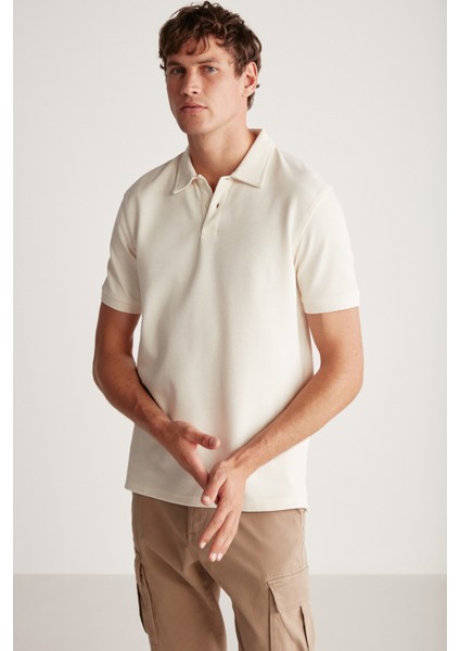 Laporte Erkek Dokulu Kumaşlı Slim Fit Ekru Polo Yaka T-Shirt modelleri