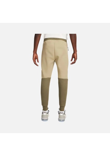 Sportswear Tech Fleece Men's Sweatpants FW24 Erkek Eşofman Altı FB8002 fiyatları