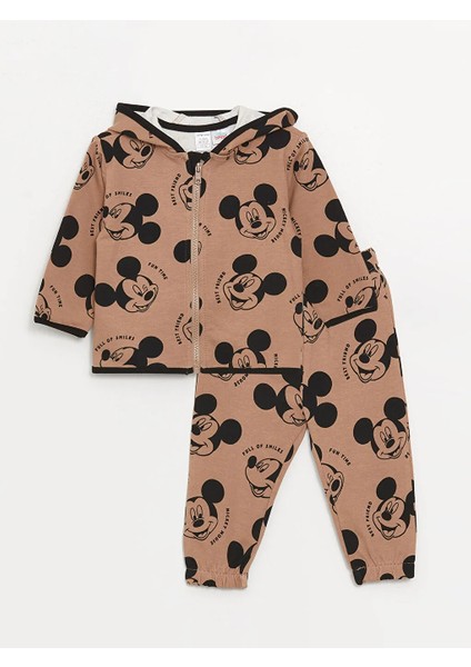 LC Waikiki Lcw Baby kahverengi Kapüşonlu Uzun Kollu Mickey Mouse Baskılı Erkek Bebek Sweatshirt ve Eşofman Alt 2'li