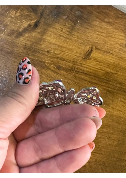 Taşlı Kelebek Kolye Ucu Takı Aksesuarı 7x4 cm modelleri
