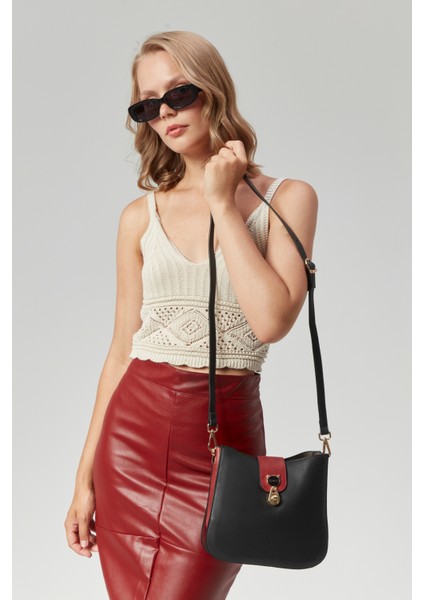 Kadın Kilit Kapamalı Üçbölmeli Çarpraz Askılı Omuz Çantası modelleri