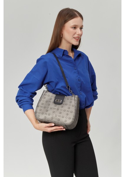 Kadın Üç Bölmeli Kilit Kapamalı Monogram El Omuz Çantası