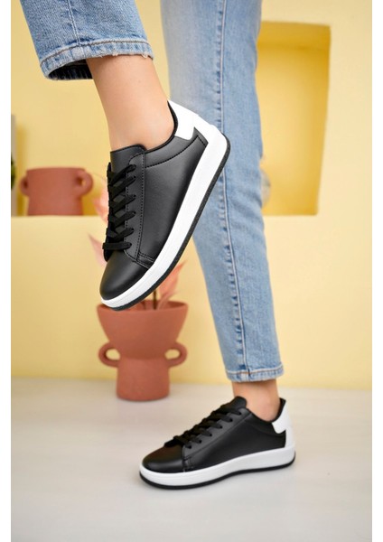 Kadın Günlük Spor Ayakkabı 4 Mevsim Rahat Esnek Sneaker Bağcıklı Günlük Kullanıma Uygun