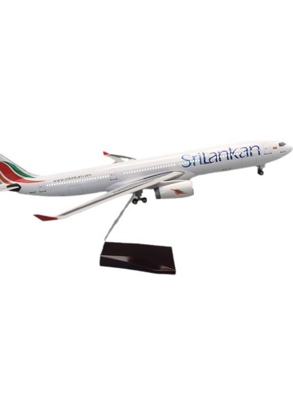 A330 Yolcu Uçağı Model Uçak 1/135 Ölçek 47CM