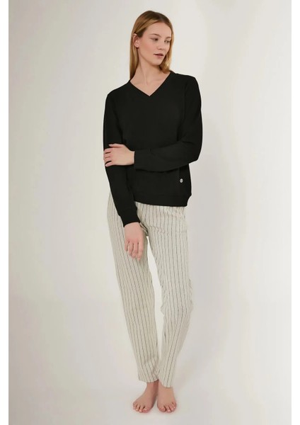 Uzun Kol V Yaka Kadın Pijama Takım 8756
