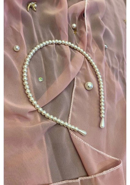 Beyaz Renk Inci Detaylı Taç