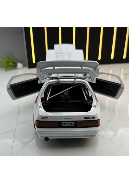 1:24 Açılır Far Fonksiyonlu Mazda Rx7 Model Araba (Yurt Dışından)