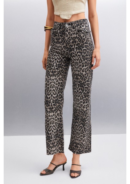 Vılma Kadın %100 Pamuk Leopar Desenli Jeans