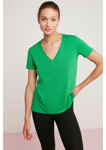 Mabel Kadın 100% Pamuk V Yaka Yarım Kollu Yeşil T-Shirt fiyatları