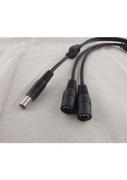 1 Adet Dc Güç 1 Erkek Fiş 2 Dişi Jak Kablosu Ayırıcı 5.5x2.1mm Adaptör Cctv 30 cm (Yurt Dışından)
