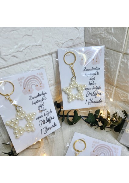 20 Adet Ayıcık Figürlü Kız Bebek Şekeri Anahyarlık Lik Incili Altın fiyatları