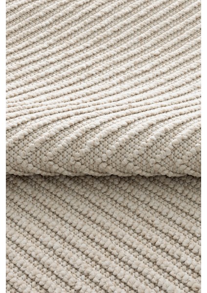 Geometrik Desenli Halı indirimleri