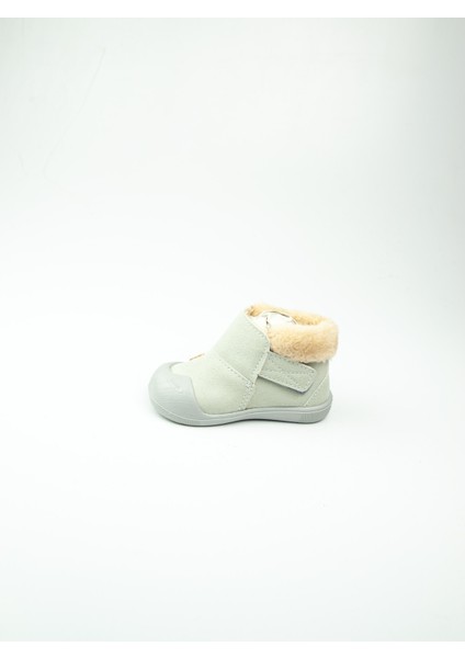 946. E24K. 409 Kind Kürklü Gri Ilk Adım Bot modelleri