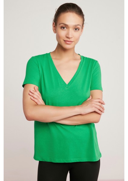 Mabel Kadın 100% Pamuk V Yaka Yarım Kollu Yeşil T-Shirt modelleri