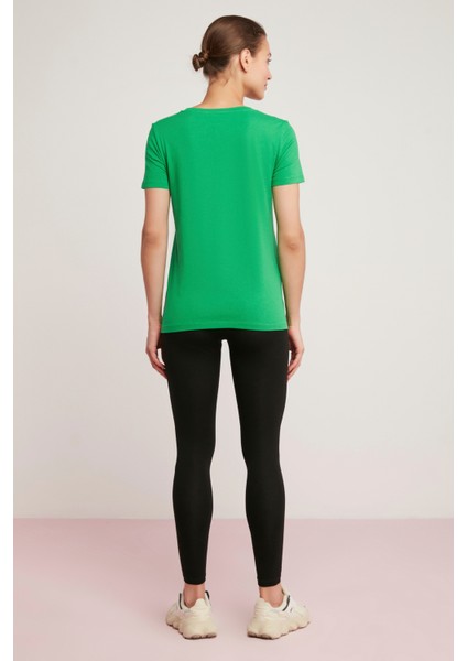 Mabel Kadın 100% Pamuk V Yaka Yarım Kollu Yeşil T-Shirt indirimleri