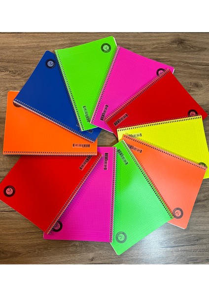 4'lü Defter Seti A4 Düz ve Kareli Defter