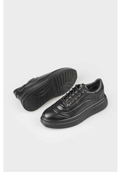 Siyah Deri Erkek Spor Ayakkabı modelleri