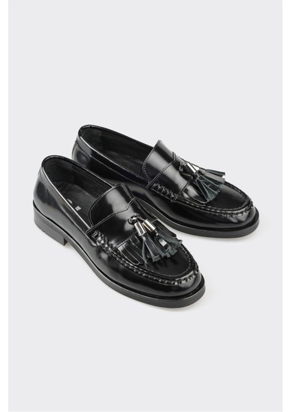 Siyah Deri Kadın Günlük Ayakkabı fiyatları