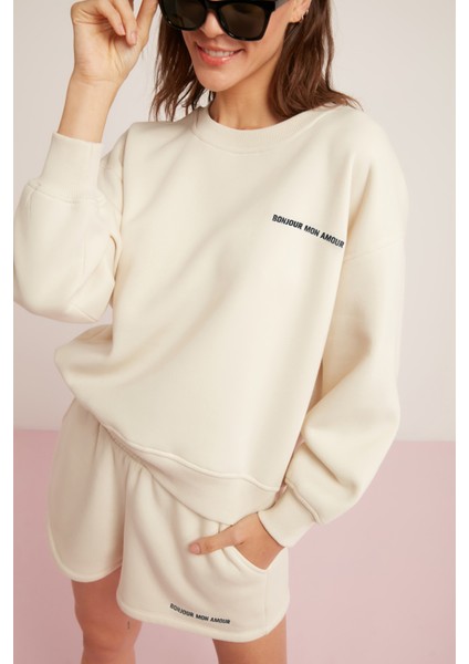 Dora Kadın İki Iplik Şardonlu Yumuşacık Beli Gipe Lastikli Kısa Vanilya Şort modelleri