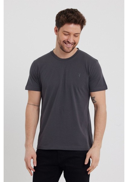 Erkek Füme Slim Fit Bisiklet Yaka Kısa Kollu Pamuklu Tişört - Füme