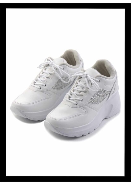 Beyaz Kadın Sneaker K01027018509