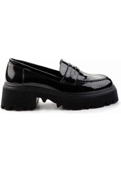 Siyah Rugan Kadın Loafer Ayakkabı K01997028008 fiyatları