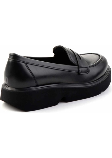 Siyah Kadın Loafer Ayakkabı K01257068009 fırsatları