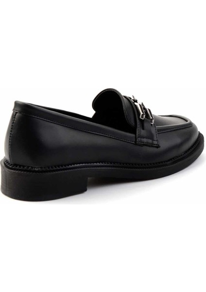 Siyah Kadın Loafer Ayakkabı K01474091209