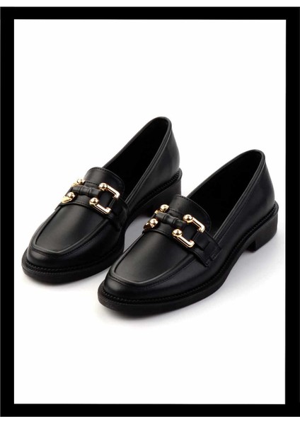 Siyah Kadın Loafer Ayakkabı K01474091309