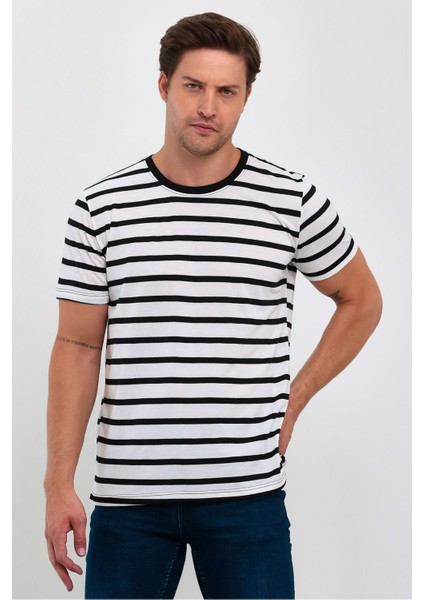 Siyah Çizgili Erkek Slim Fit Kesim Bisiklet Yaka Kısa Kollu T-Shirt - Siyah fırsatları