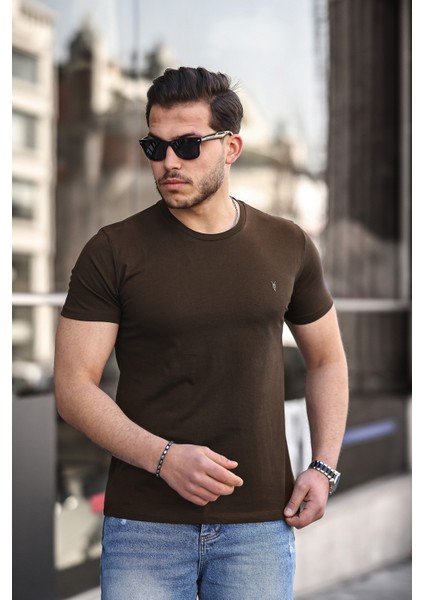 Erkek Kahverengi Slim Fit Bisiklet Yaka Pamuk Kısa Kollu Pamuklu Tişört - Kahverengi