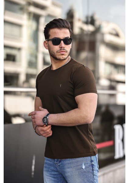 Erkek Kahverengi Slim Fit Bisiklet Yaka Pamuk Kısa Kollu Pamuklu Tişört - Kahverengi modelleri