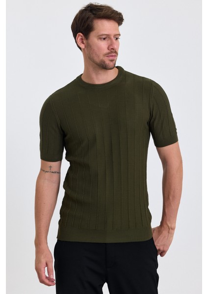 Erkek Haki Bisiklet Yaka Slim Fit Çizgili Esnek Nefes Alan Triko T-Shirt fırsatları