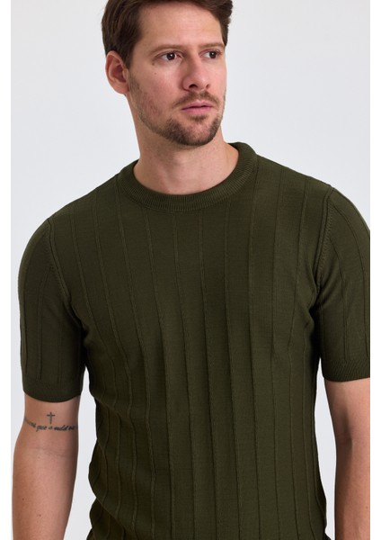 Erkek Haki Bisiklet Yaka Slim Fit Çizgili Esnek Nefes Alan Triko T-Shirt indirimleri