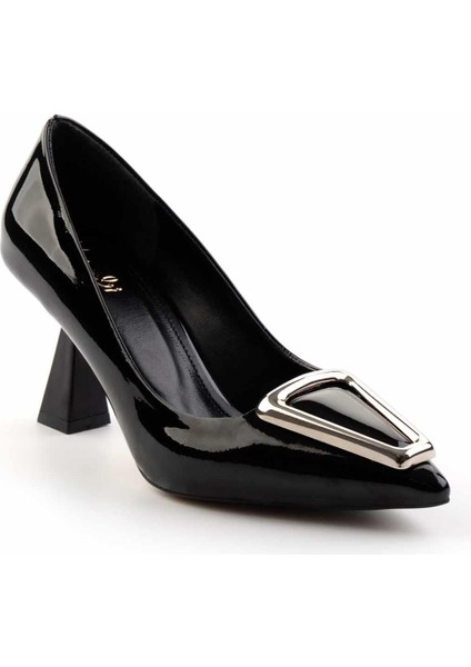 Siyah Rugan Kadın Klasik Topuklu Ayakkabı K01231412708 modelleri