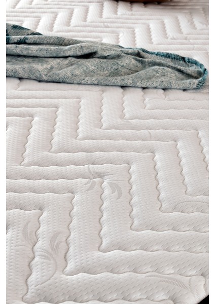 Silver Çift Kişilik Yatak Seti 150 x 200 cm Full Ortopedik Sert Yatak Kaydırmaz Kumaş Kaplı Metal Baza ve Başlık Takımı