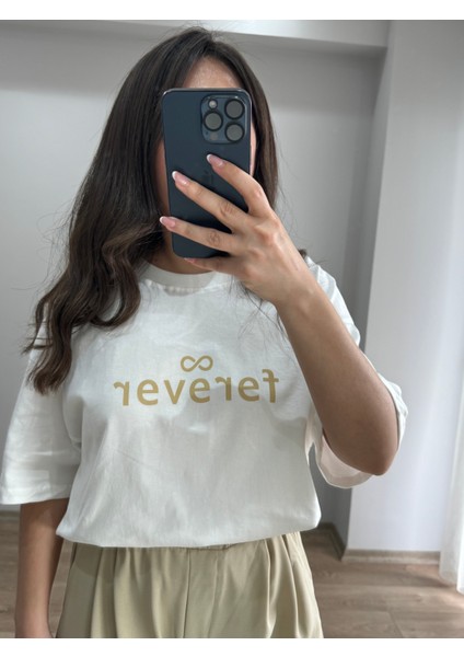 Beyaz Gold Yazılı Tişört