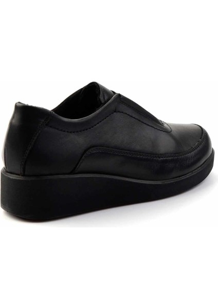 Siyah Hakiki Deri Kadın Casual Ayakkabı K01809034003 fırsatları