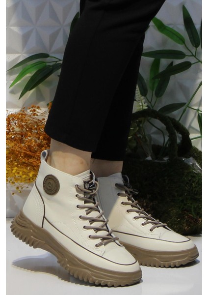 Fort Guja 24K310-13 Bej Ürün Yumuşak Esnek Kaymaz Taban Kadın Bot