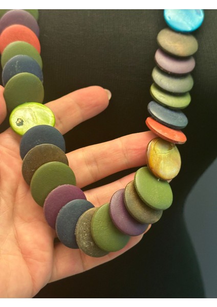 Sedef ve Bambu Boncuklu Renkli Tasarım Kadın Kolye Boy 42 cm fiyatları