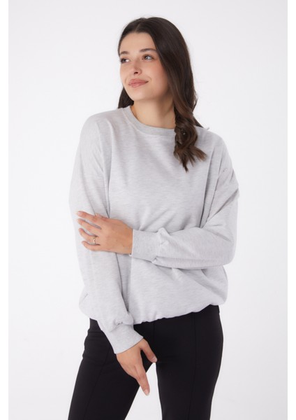 Düz Bisiklet Yaka Kadın Gri Manşetli Sweatshirt - 26046