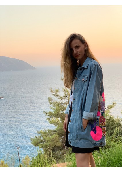 Arkası Yuvarlak Patchwork Detaylı Tasarım Kadın Kot Ceket, Kot Ceket