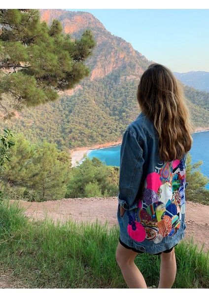 Arkası Yuvarlak Patchwork Detaylı Tasarım Kadın Kot Ceket, Kot Ceket modelleri