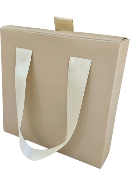 Toprak Rengi 1 Adet Çekmeceli ve Çantalı Karton Kolye&mini Set Kutusu (12X12 cm )